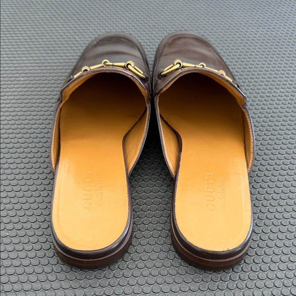 Gucci Men's Dark Brown Leather Miles with Gold Horsebit Great Condition - Picture 3 of 11